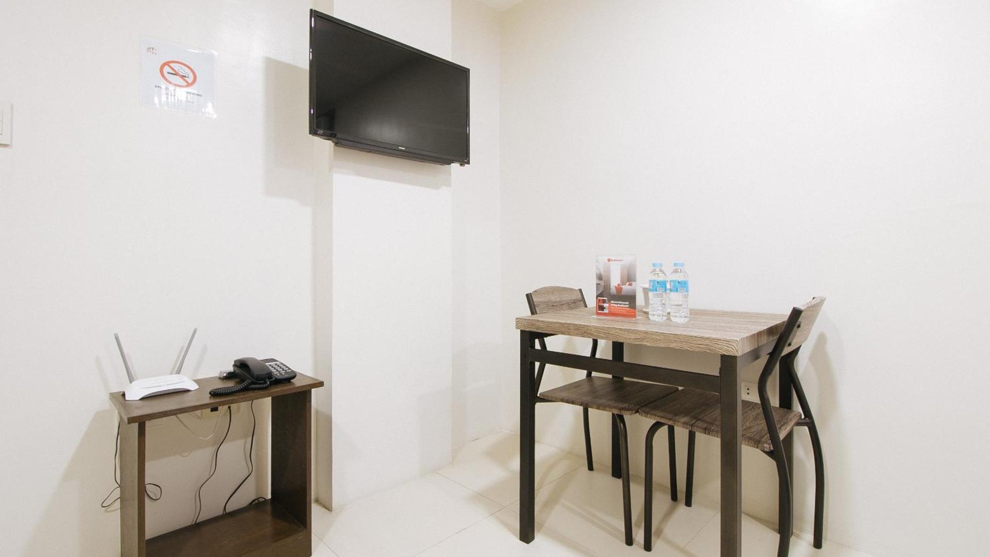 เรดดอร์ซ แอท เฟิร์นวูดการ์เดนเกซอนซิตี้ Hotel ภายนอก รูปภาพ
