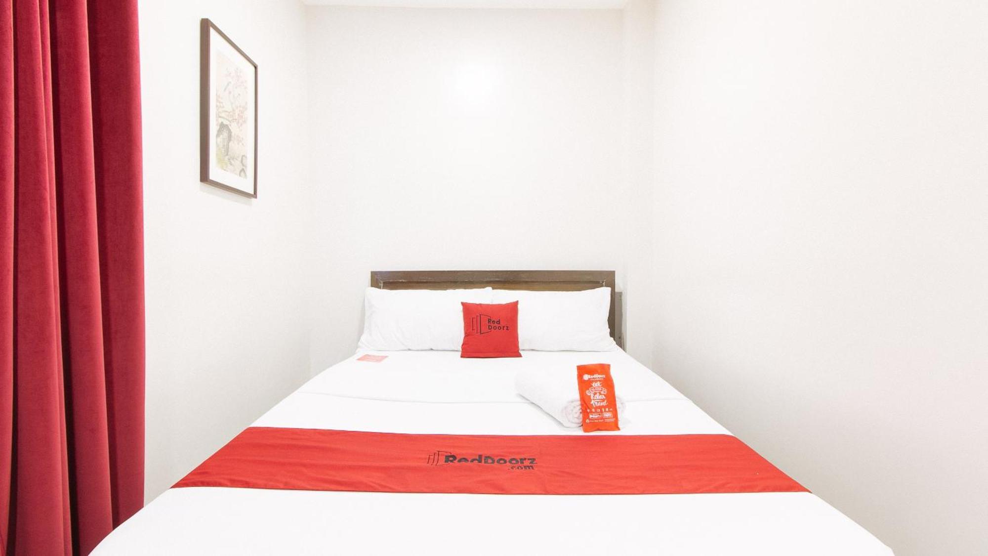 เรดดอร์ซ แอท เฟิร์นวูดการ์เดนเกซอนซิตี้ Hotel ภายนอก รูปภาพ