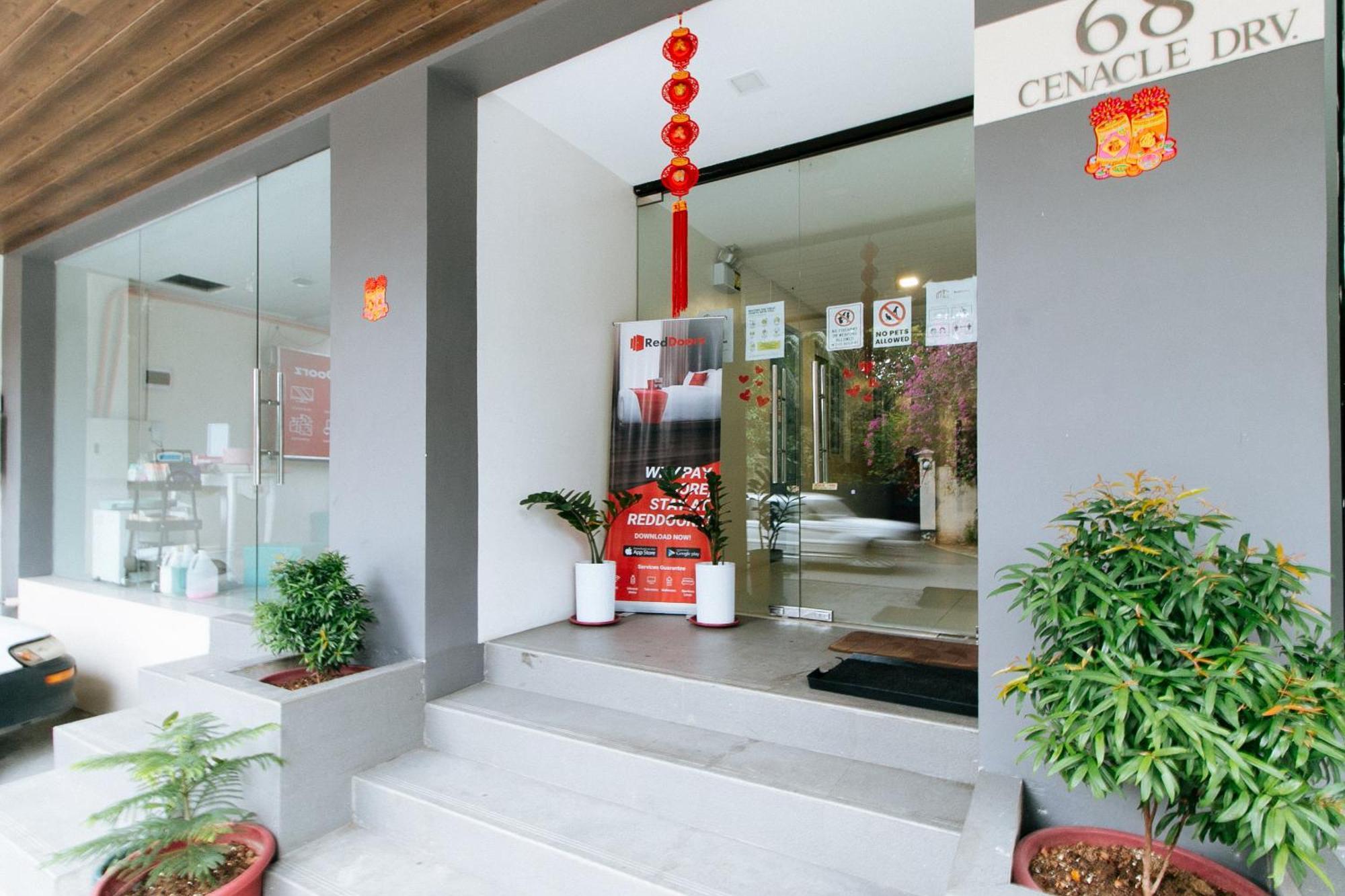 เรดดอร์ซ แอท เฟิร์นวูดการ์เดนเกซอนซิตี้ Hotel ภายนอก รูปภาพ