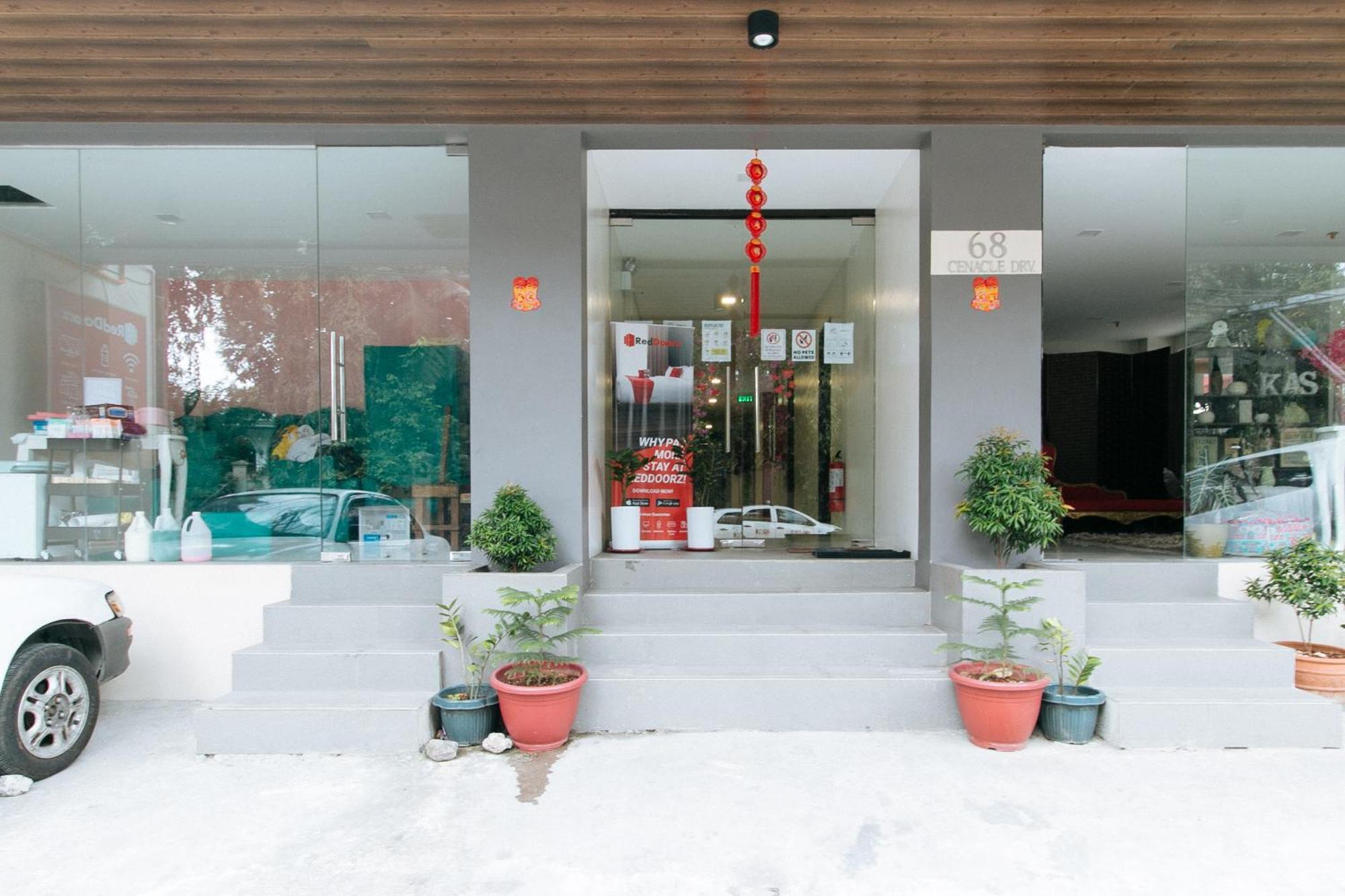 เรดดอร์ซ แอท เฟิร์นวูดการ์เดนเกซอนซิตี้ Hotel ภายนอก รูปภาพ